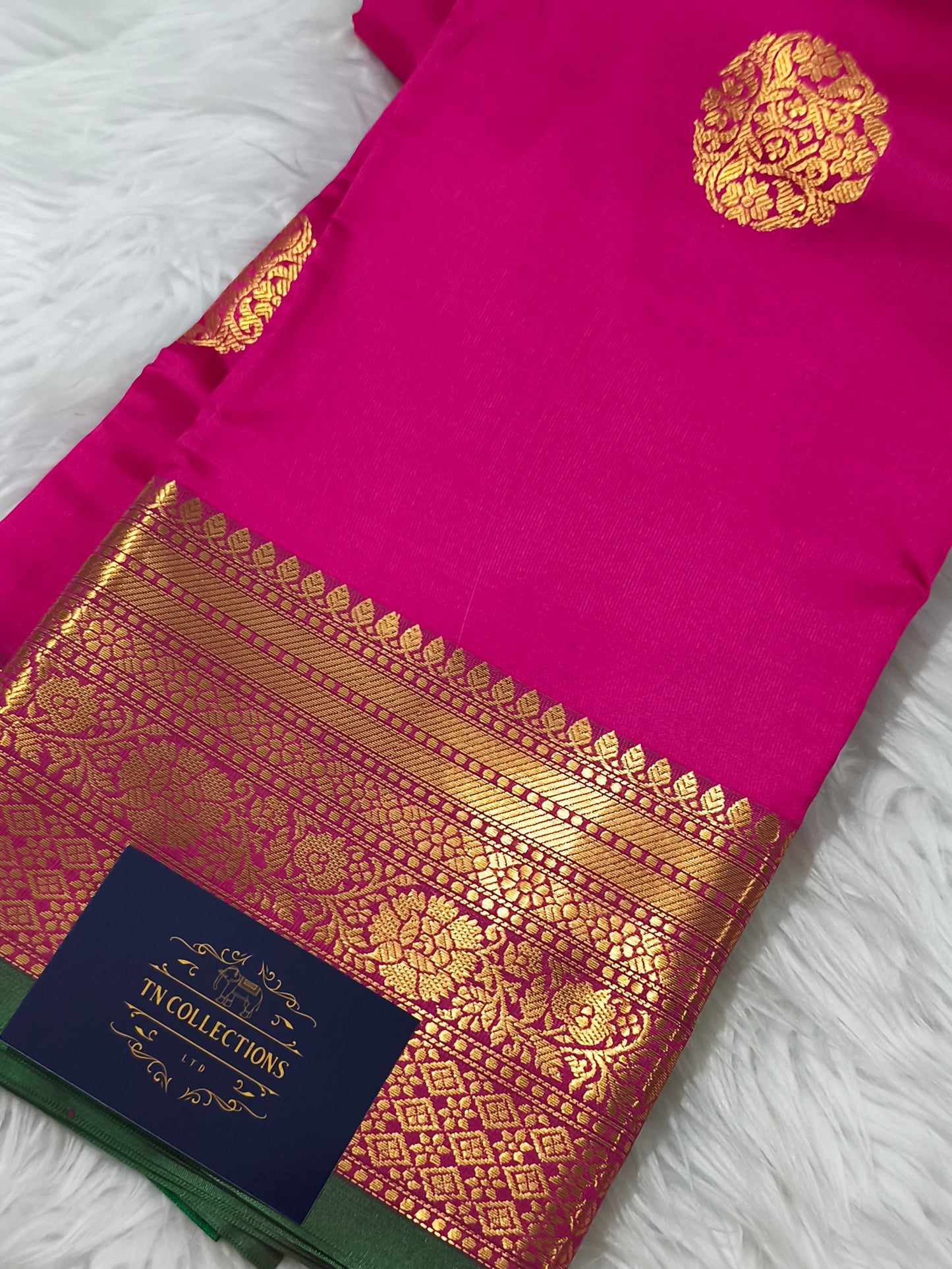 Luxury Semi Soft Silk Saree (Pink)