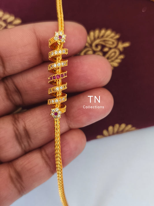 Micro gold plated Traditional Mugappu Kodi (White & Ruby stone)