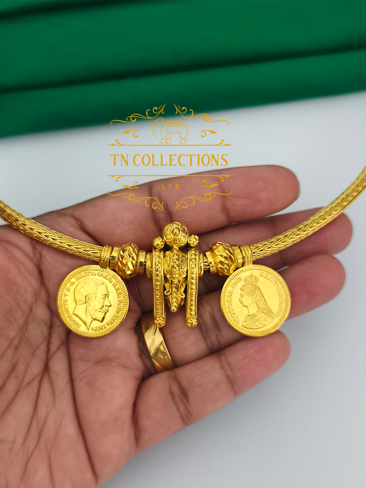 22ct Gold Plated Traditional Hindu Thalikodi with Kombu thali,thadai & Coins (9 - 11 Pawn thickness)