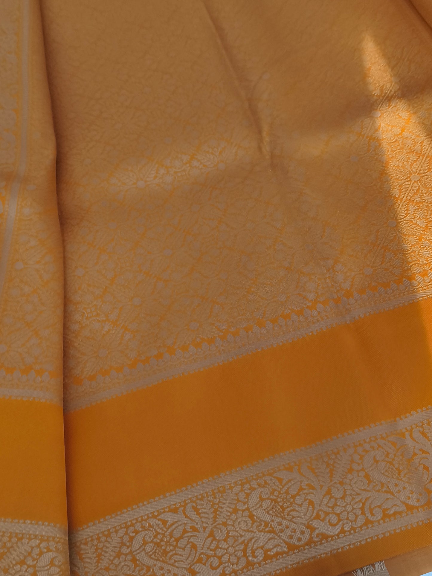 Stunning Kanchi Semi silk saree with contrast blouse