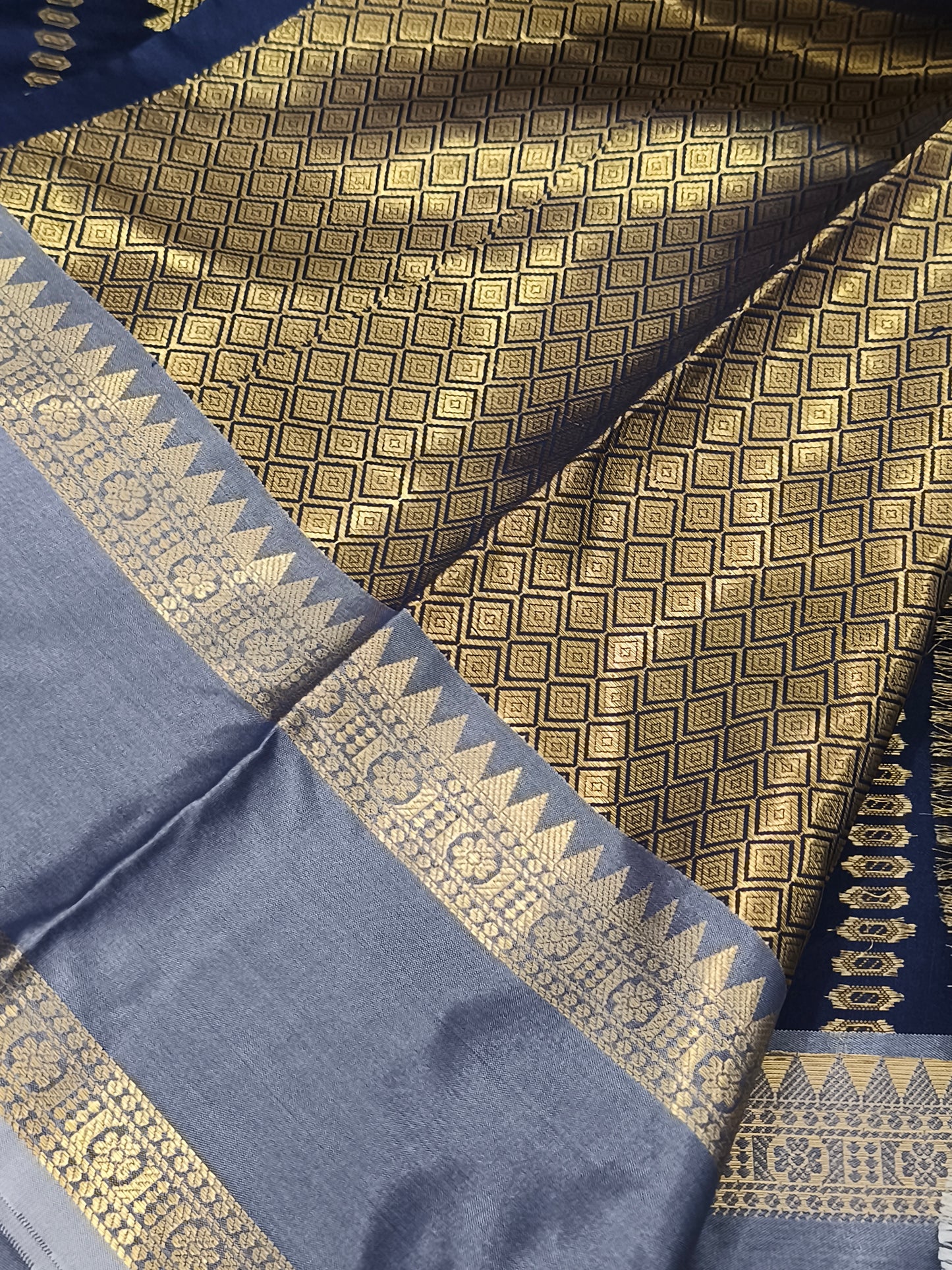 Semi Soft Silk Saree (Navy Blue)