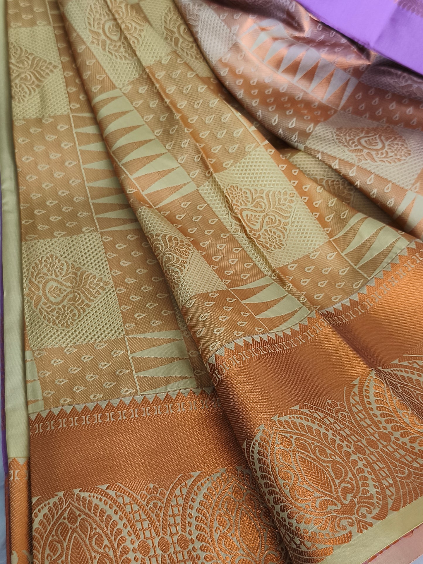 Traditional Kanchi Soft Silk Saree (Purple Colour)