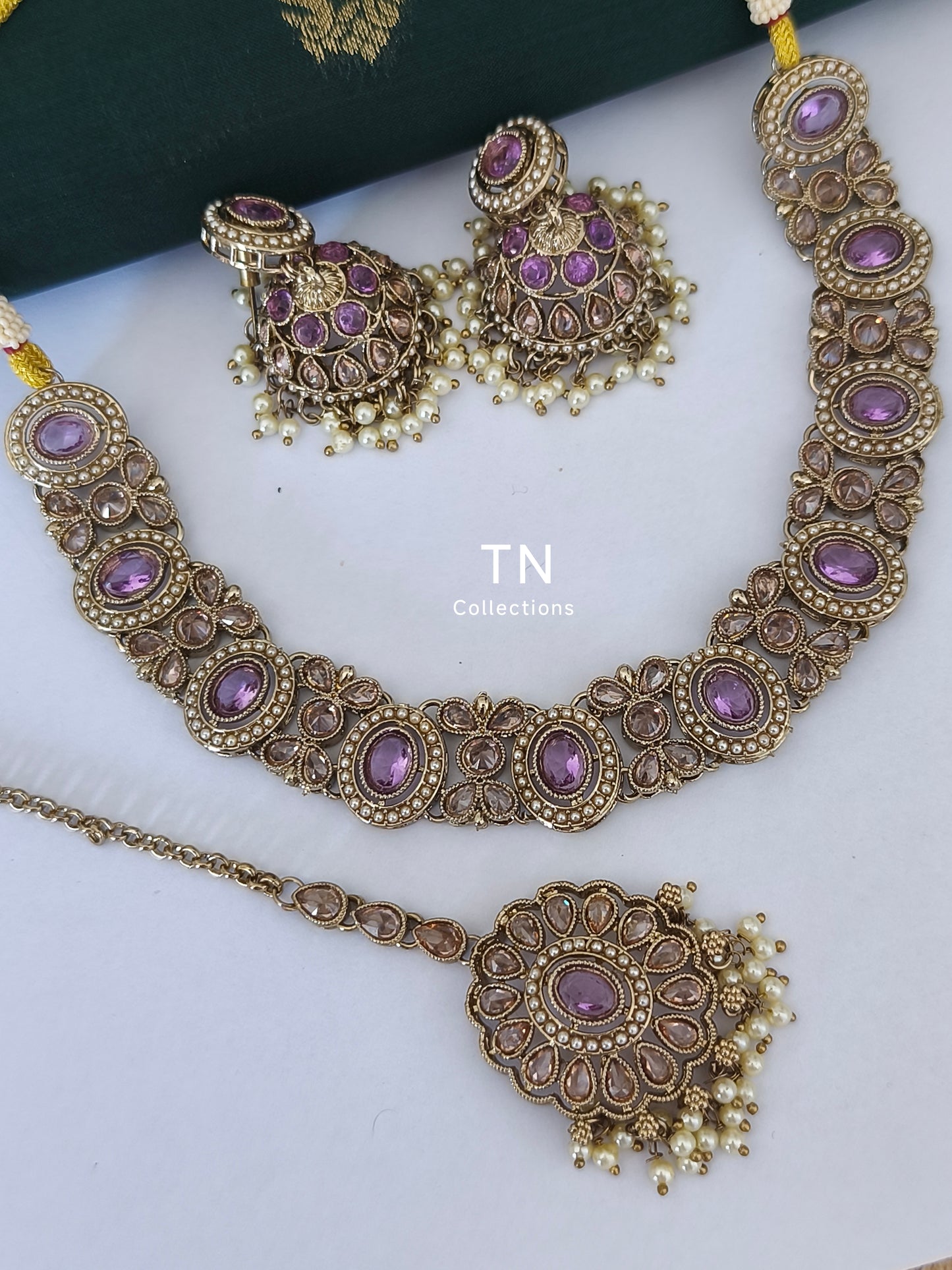 Lavender Choker Necklace Set