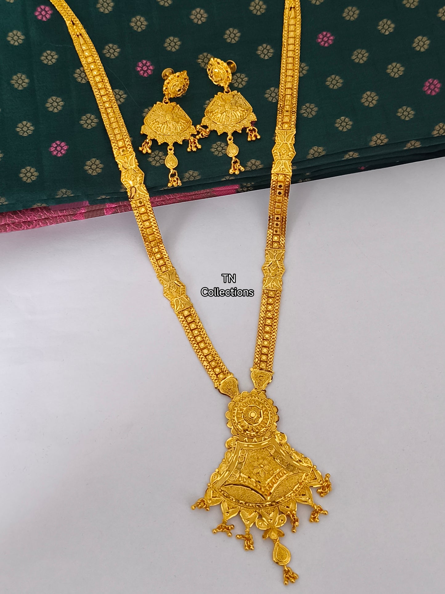One gram gold forming Long Haaram Set