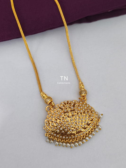 Micro gold plated Pearl Pathakkam with Chain (Full White)