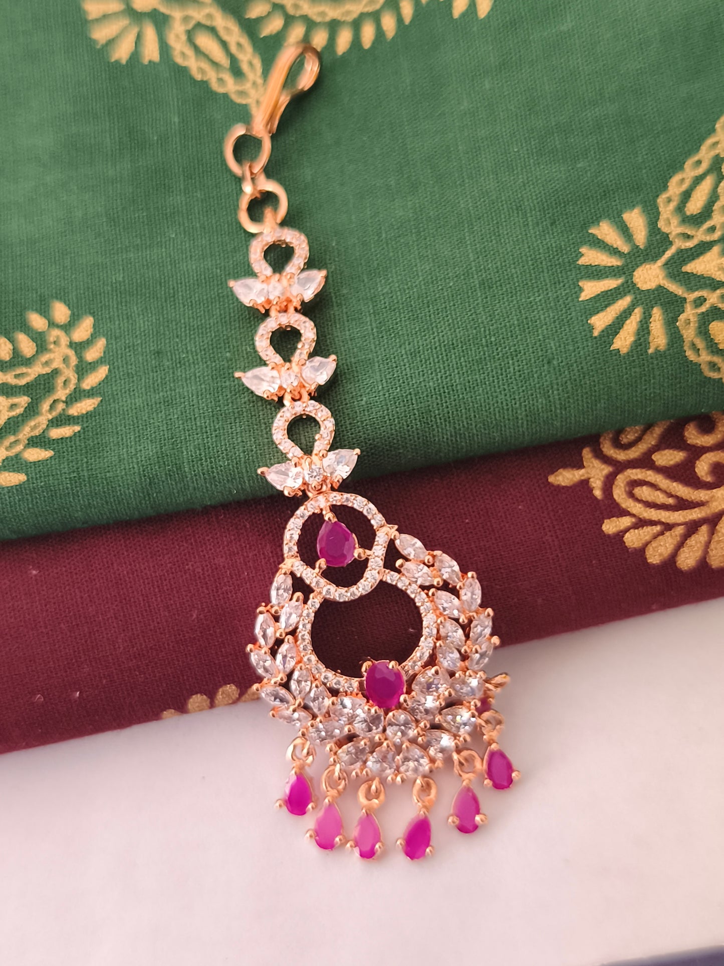 Rose gold finish Nethichuddi (Tikka)