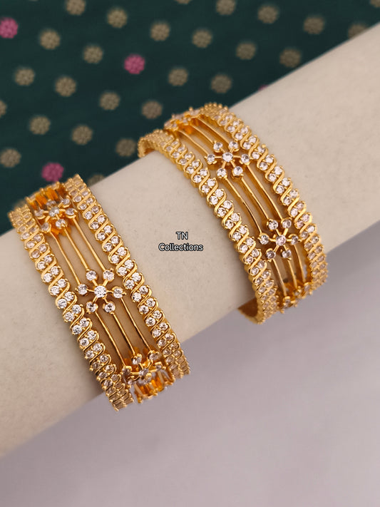 Antique Polish Ad Cz Bangles Set (Size 2.6)