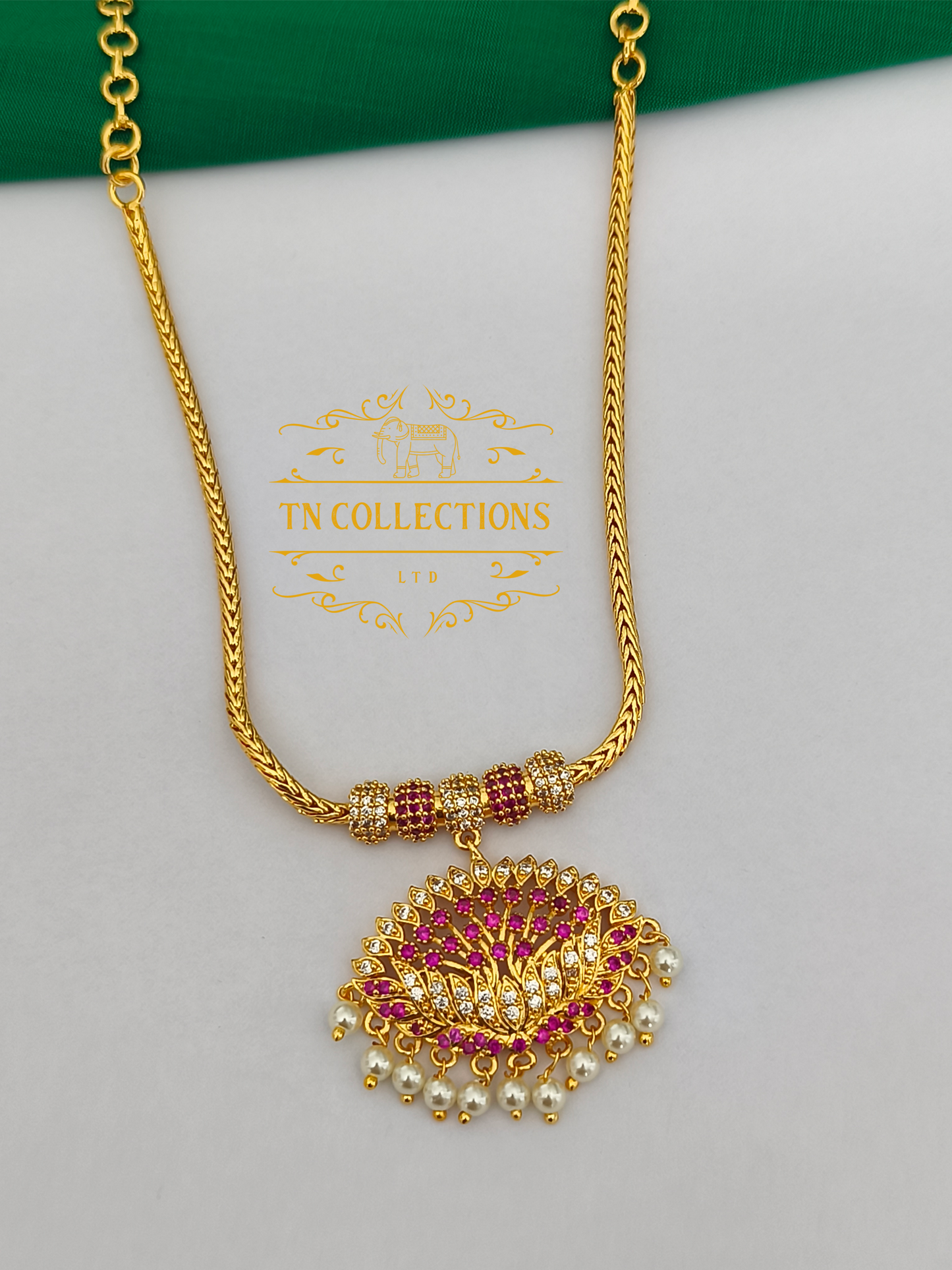 Micro Gold-Plated Traditional Alli Attiyal Short Necklace (Ruby & White)