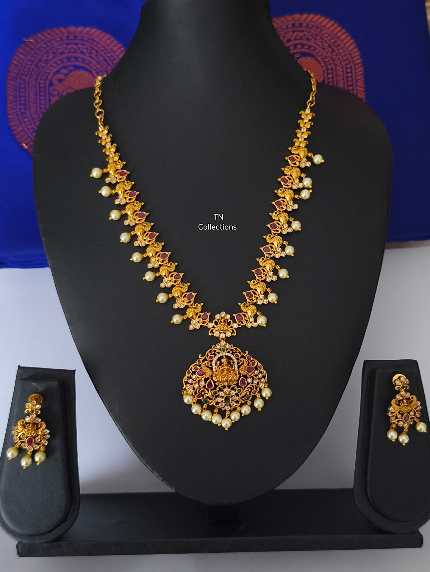 Matte Finish Luxmi Necklace Set