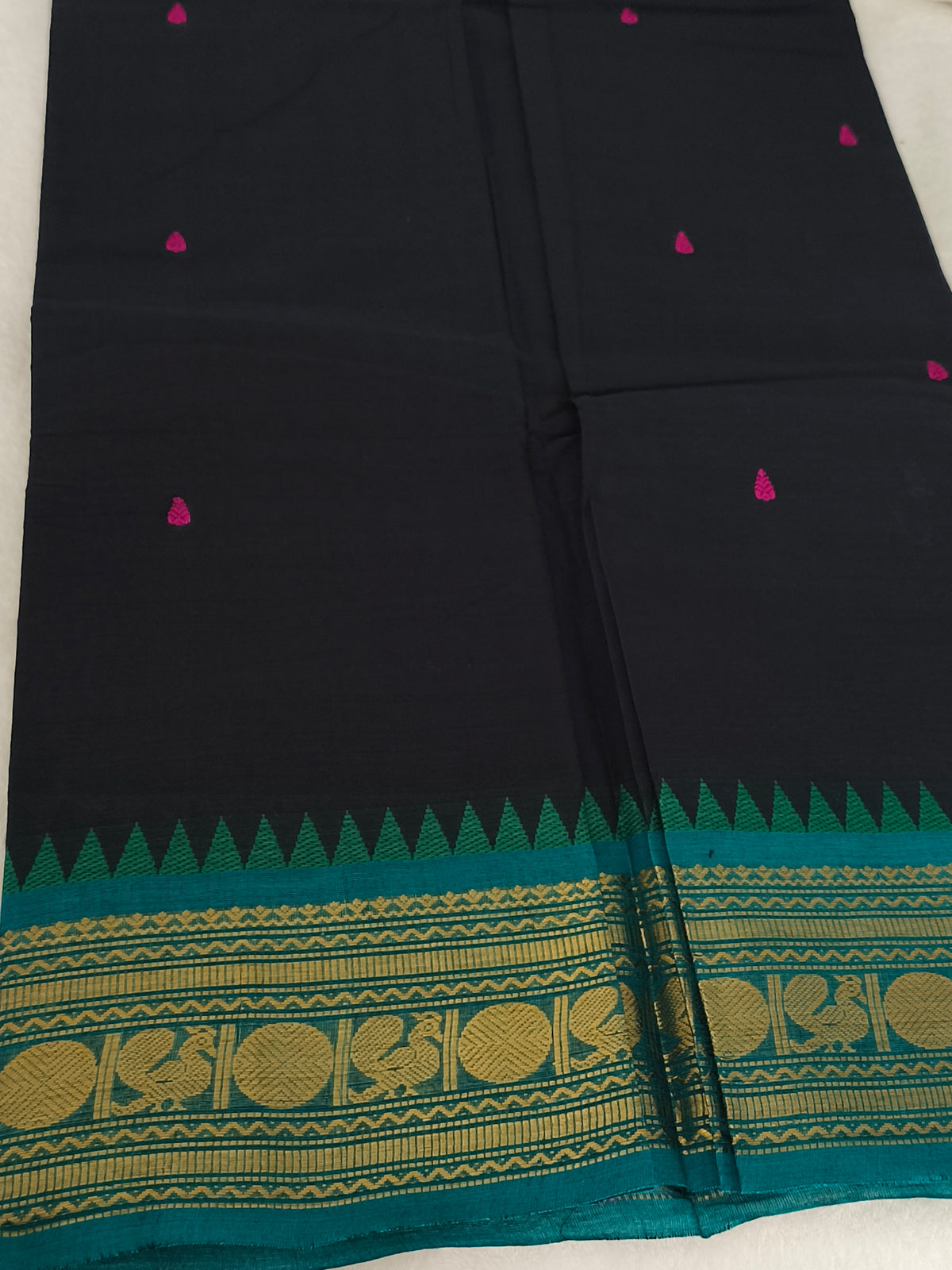 Pure handloom Kanchi Cotton Saree (Black)