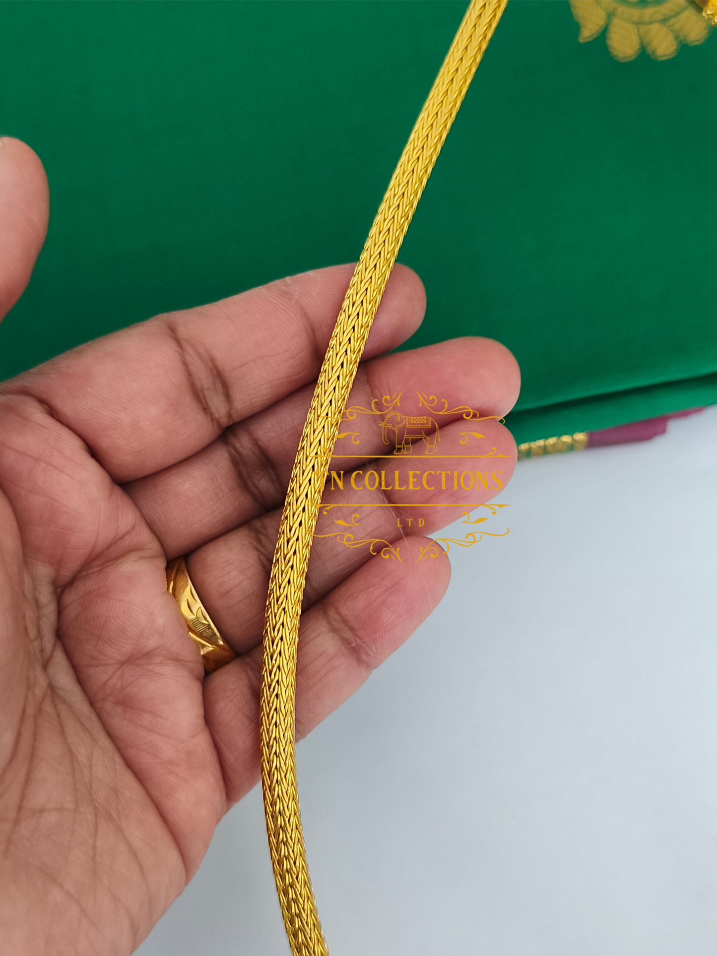 22ct Gold plated Traditional Vaira Thalikodi with kombu thali (Unscrewable Clasps)