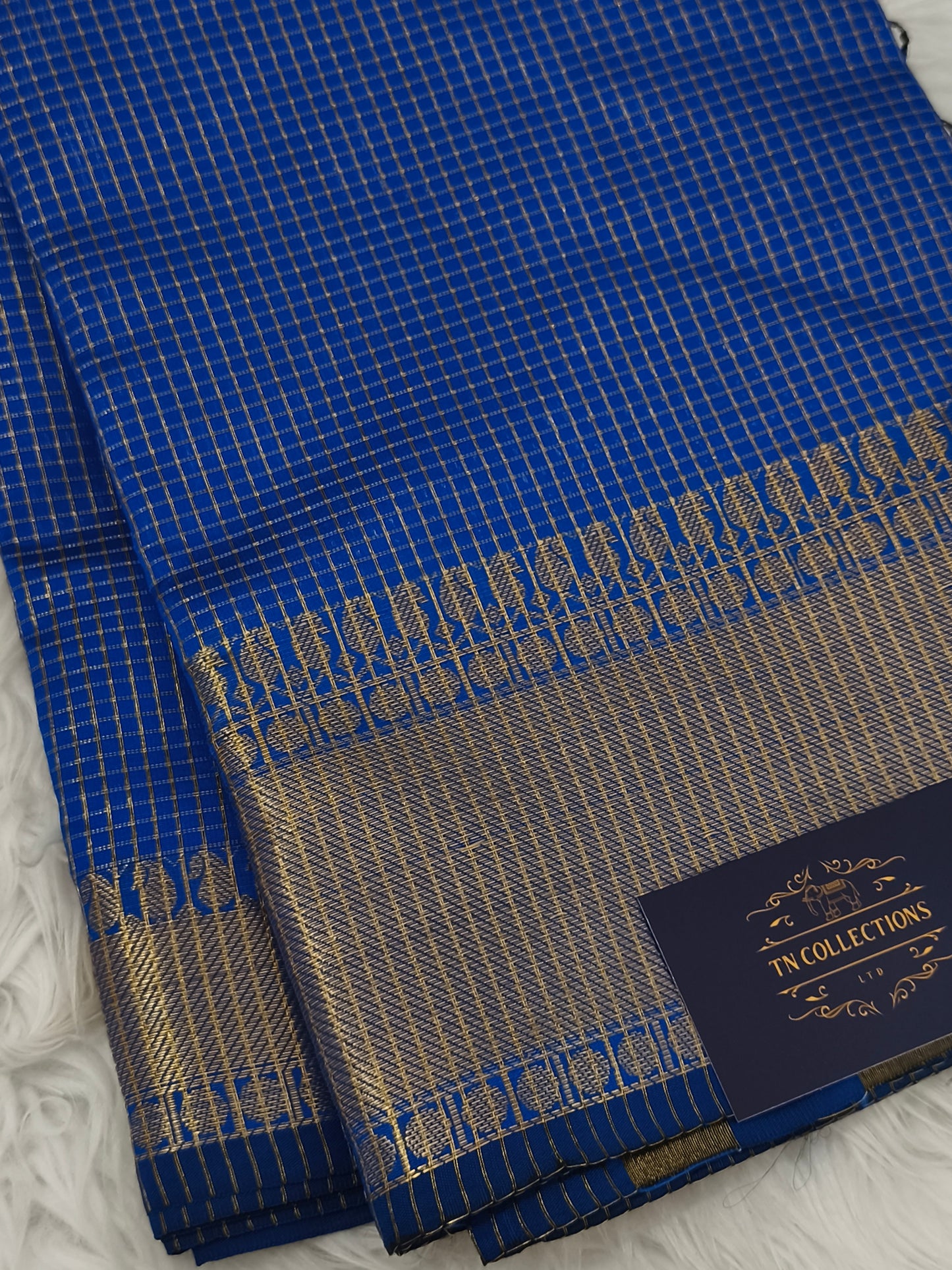 Trendy Small Checked Kanjivaram silk saree