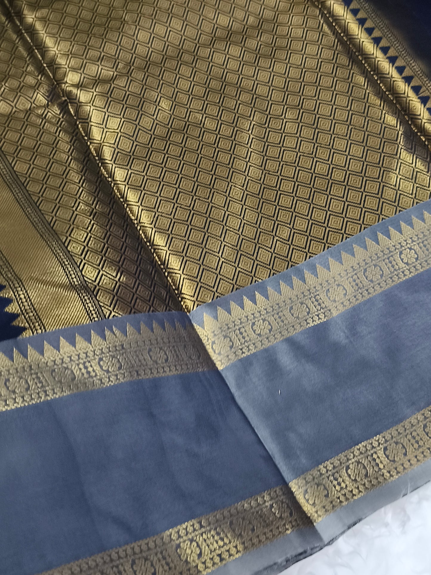 Semi Soft Silk Saree (Navy Blue)