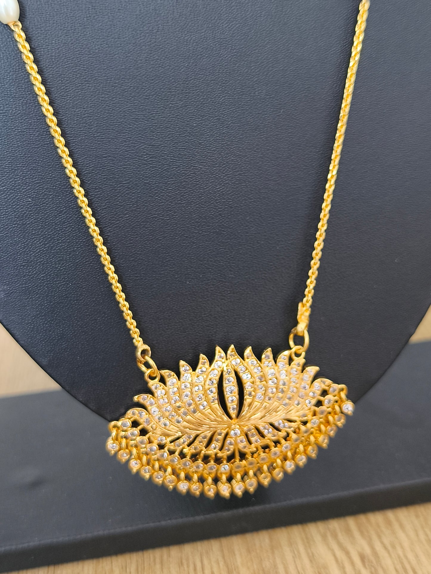 Micro gold lotus pathakkam