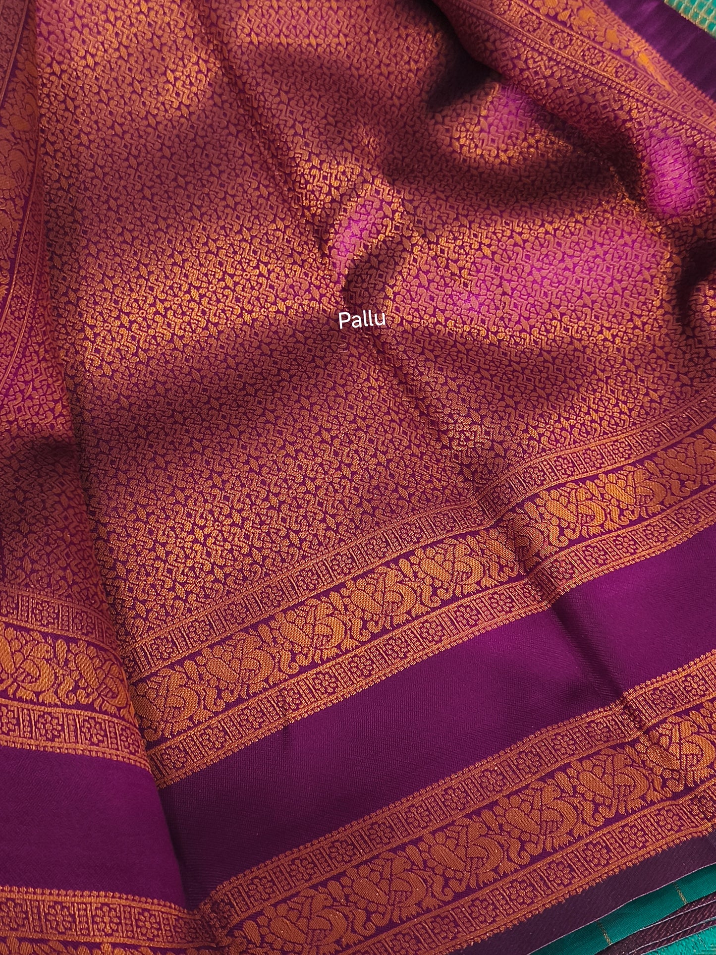 Kachi Semi silk saree (Green)