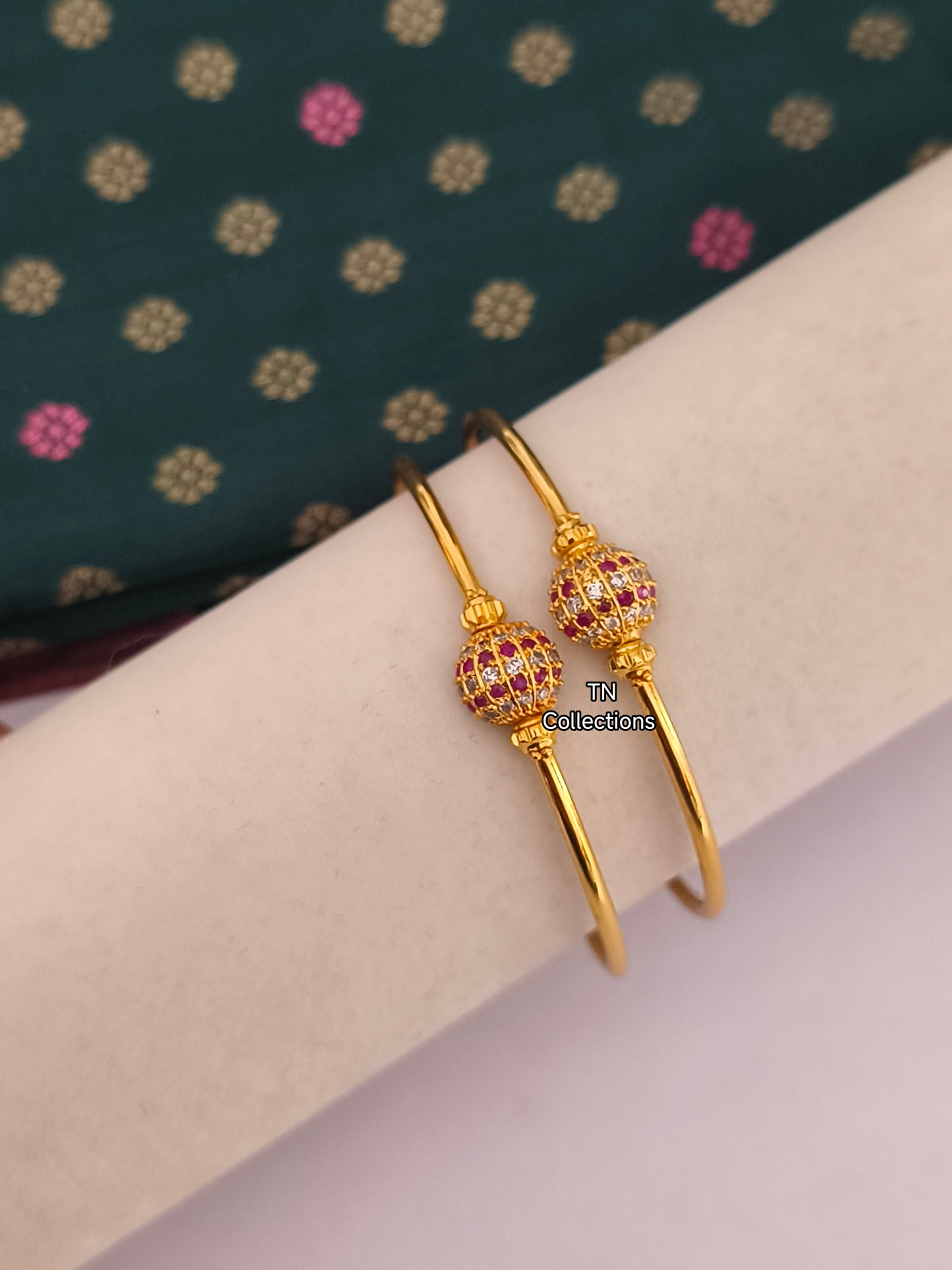 Micro gold plated SINGLE Bangle