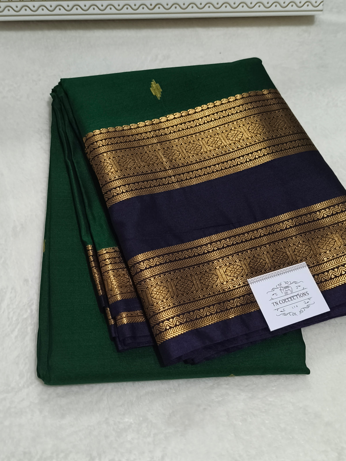 Trendy Semi Soft Silk Saree with contrast blouse and rich pallu