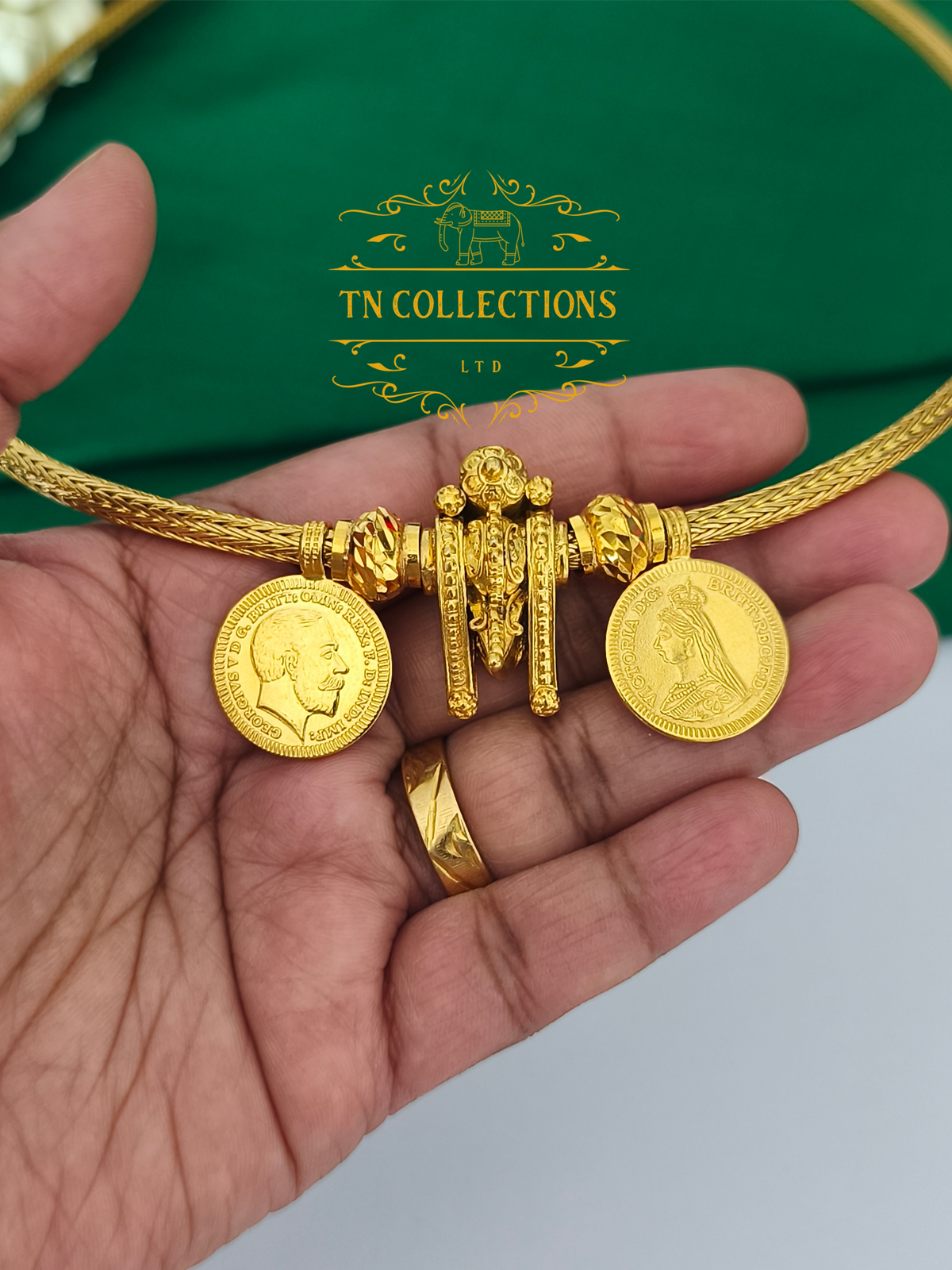22ct Gold Plated Traditional Hindu Thalikodi with Kombu thali,thadai & Coins (9 - 11 Pawn thickness)