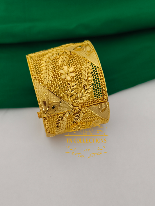 Micro Gold-Plated Screw Bangle
