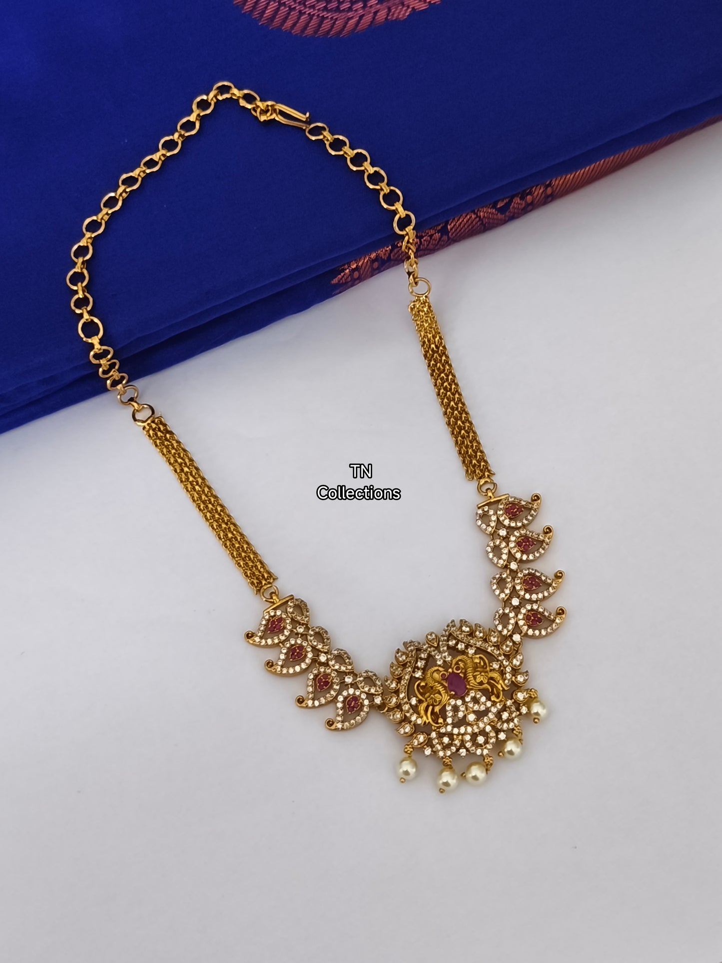 AD Choker Necklace Set