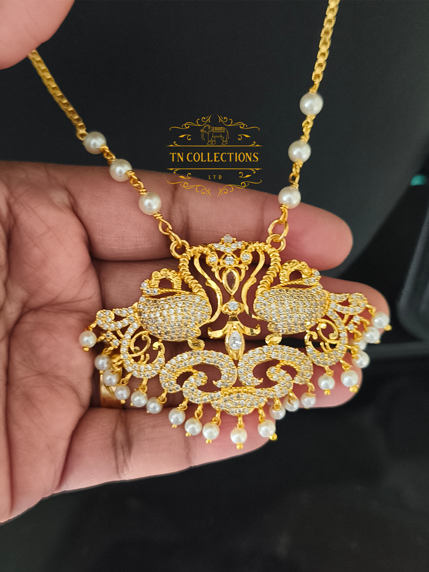 Micro gold plated Peacock Design Pathakkam (Medium size)