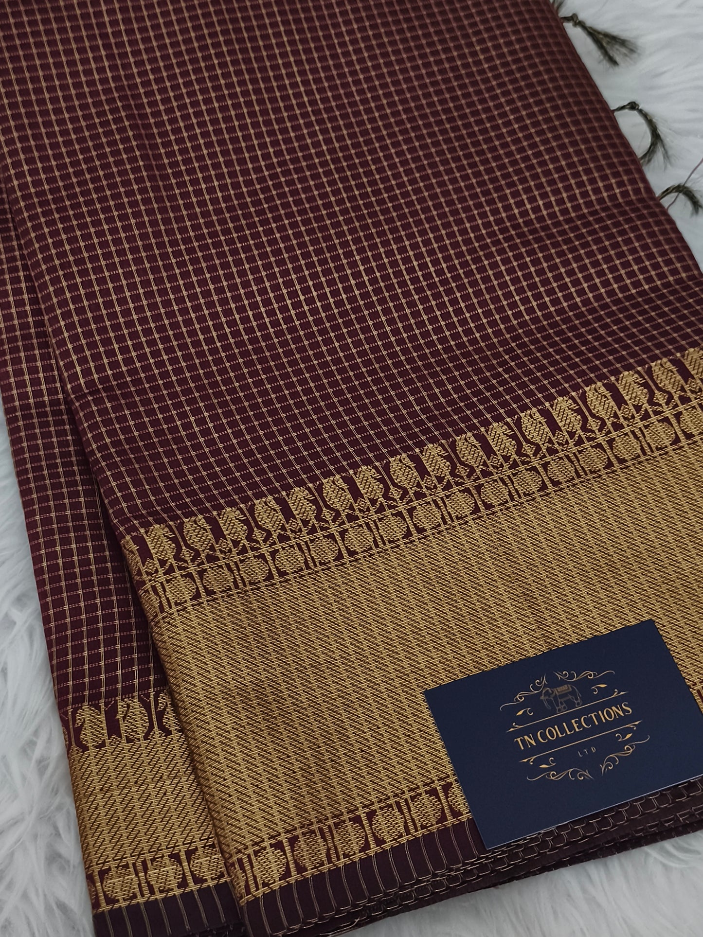 Trendy Small Checked Kanjivaram silk saree