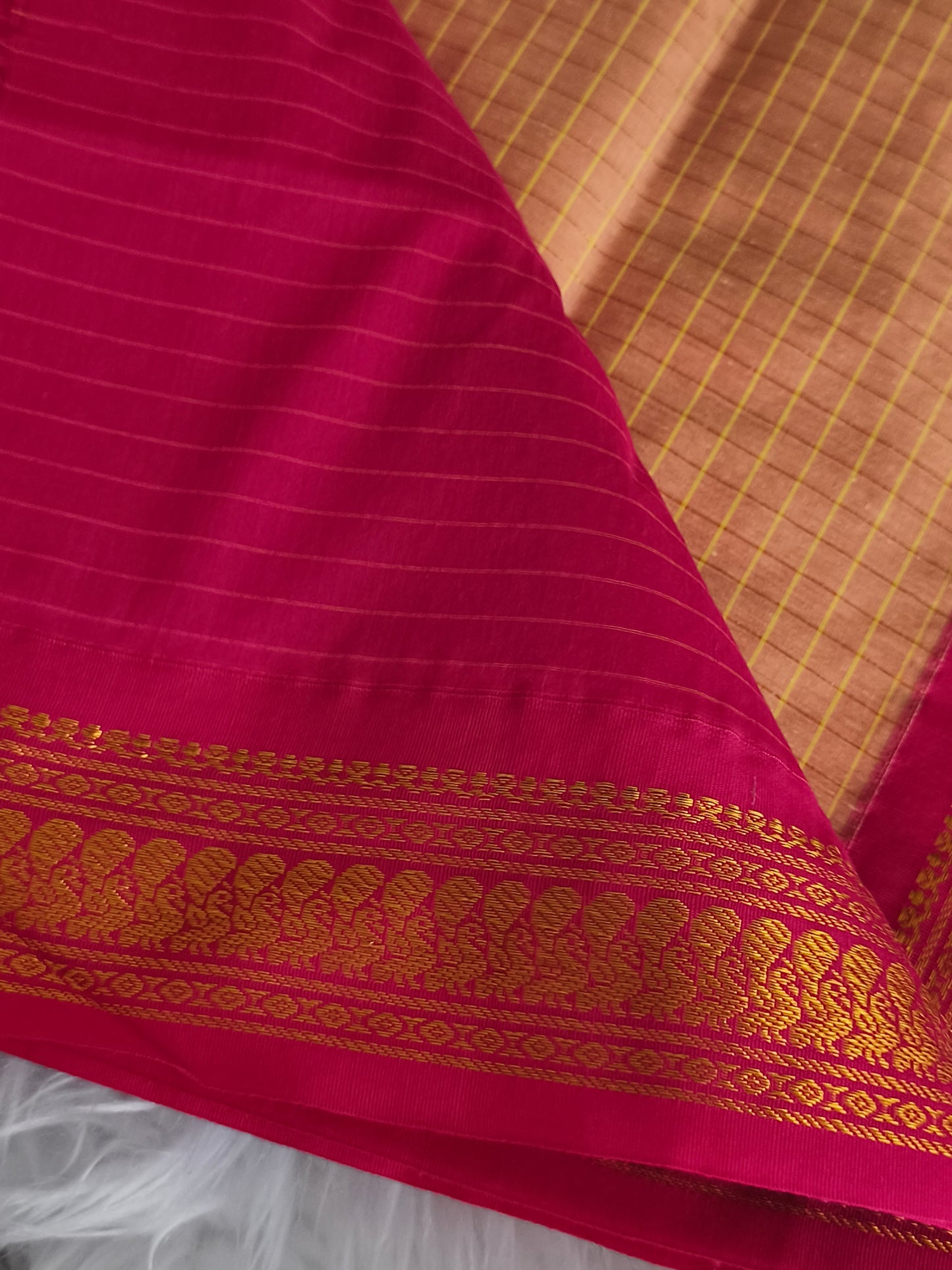 Checked Design Kalyani Cotton Saree