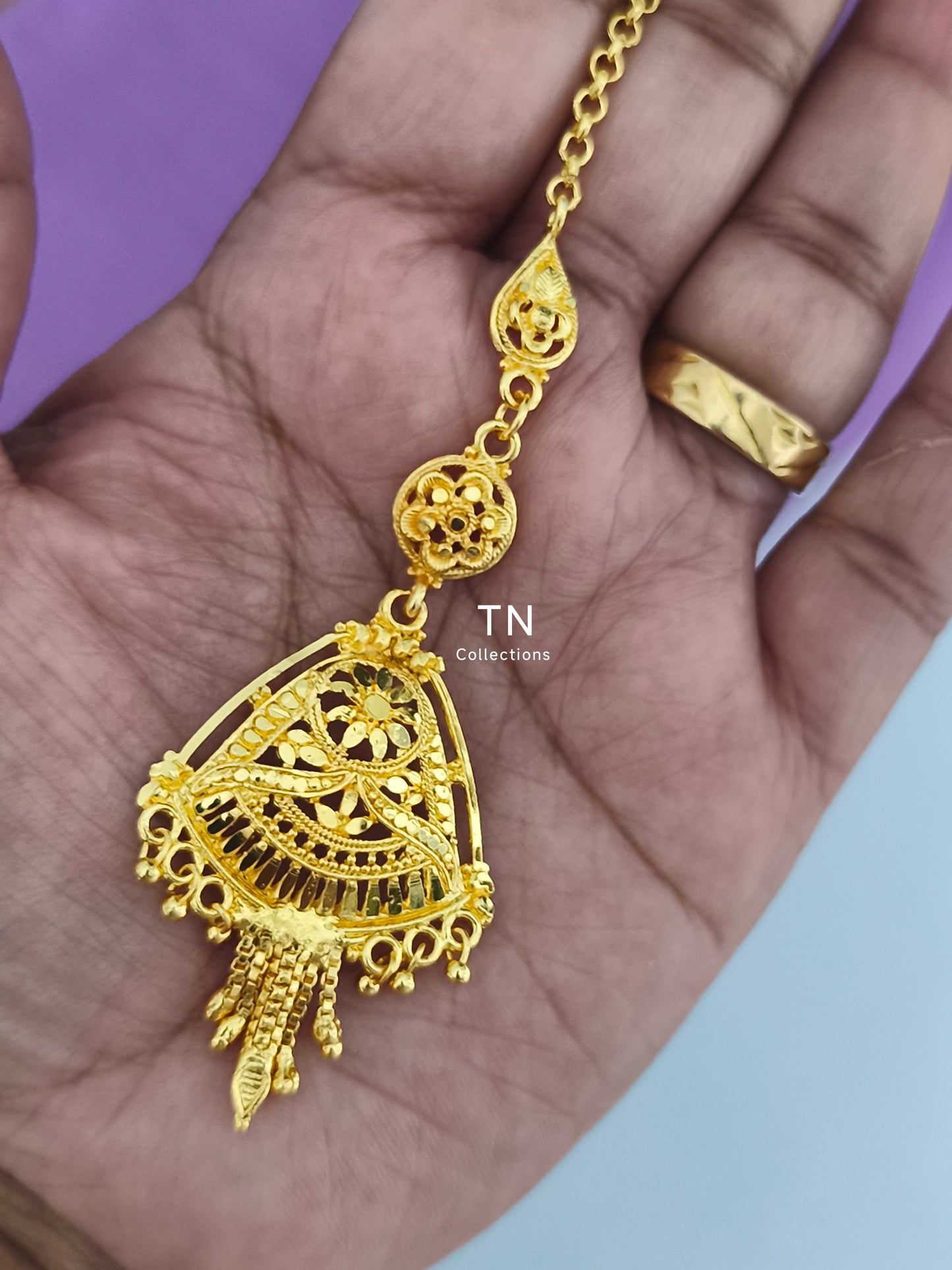 Gold plated tikka