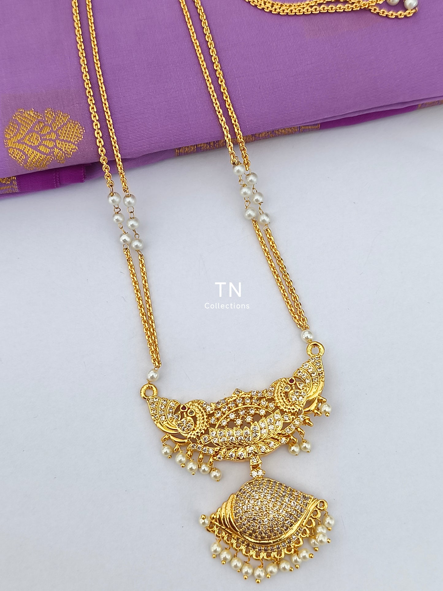 Unique Micro gold plated Pathakkam with pearl chain