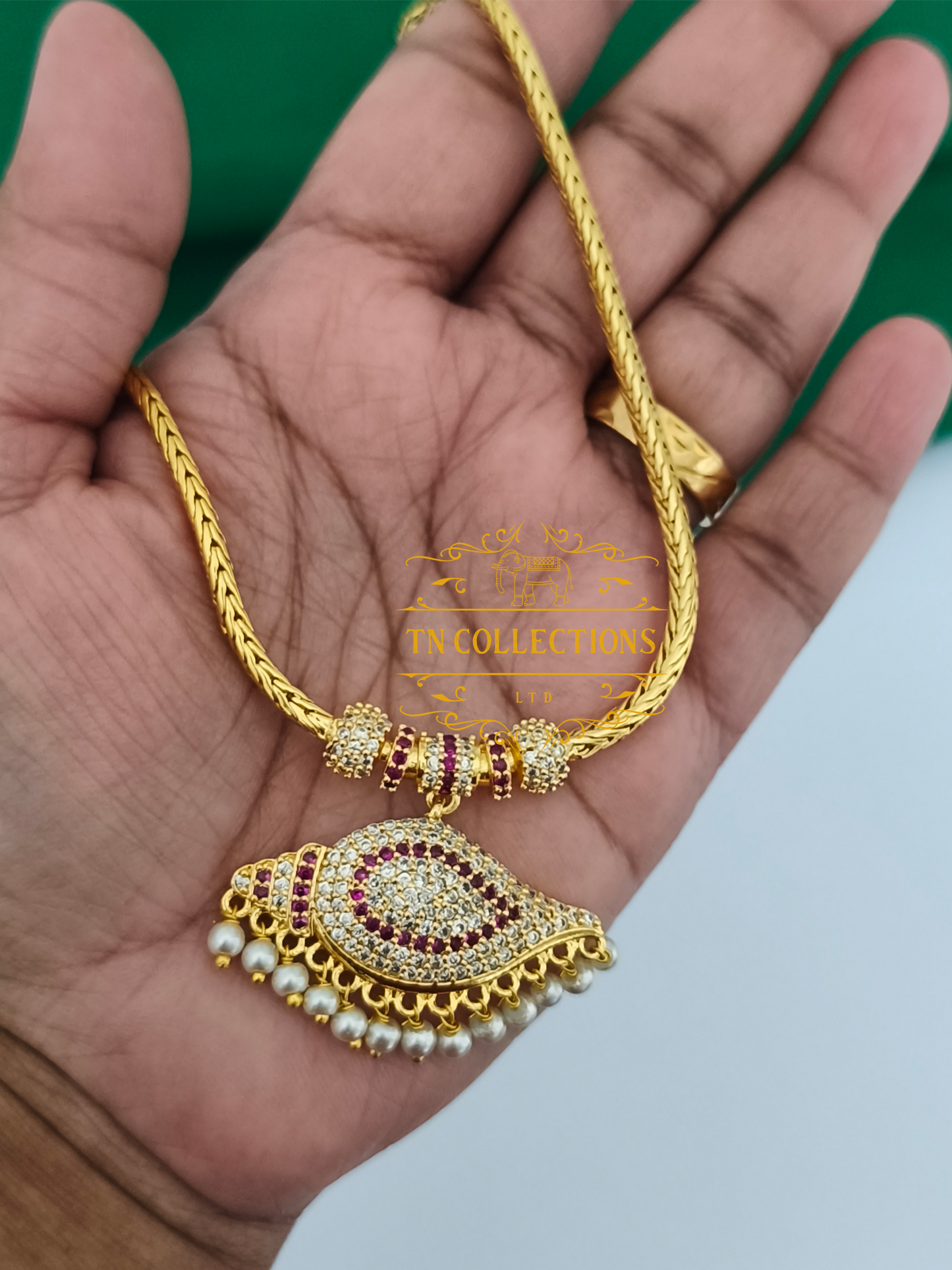 Micro gold plated Traditional sangu Attiyal