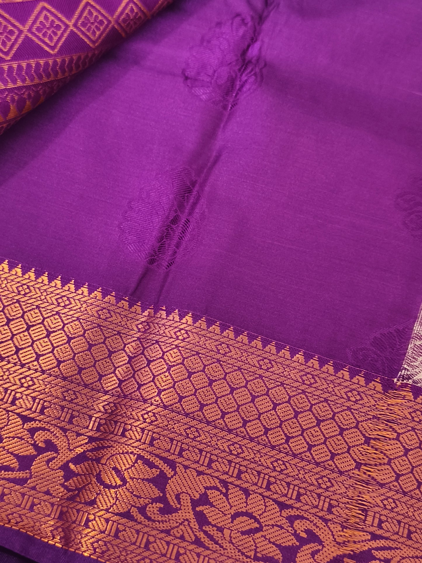 Korvai Premium soft silk saree