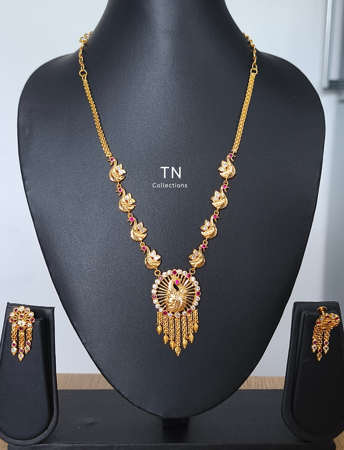 Micro gold plated Peacock Design Necklace Set