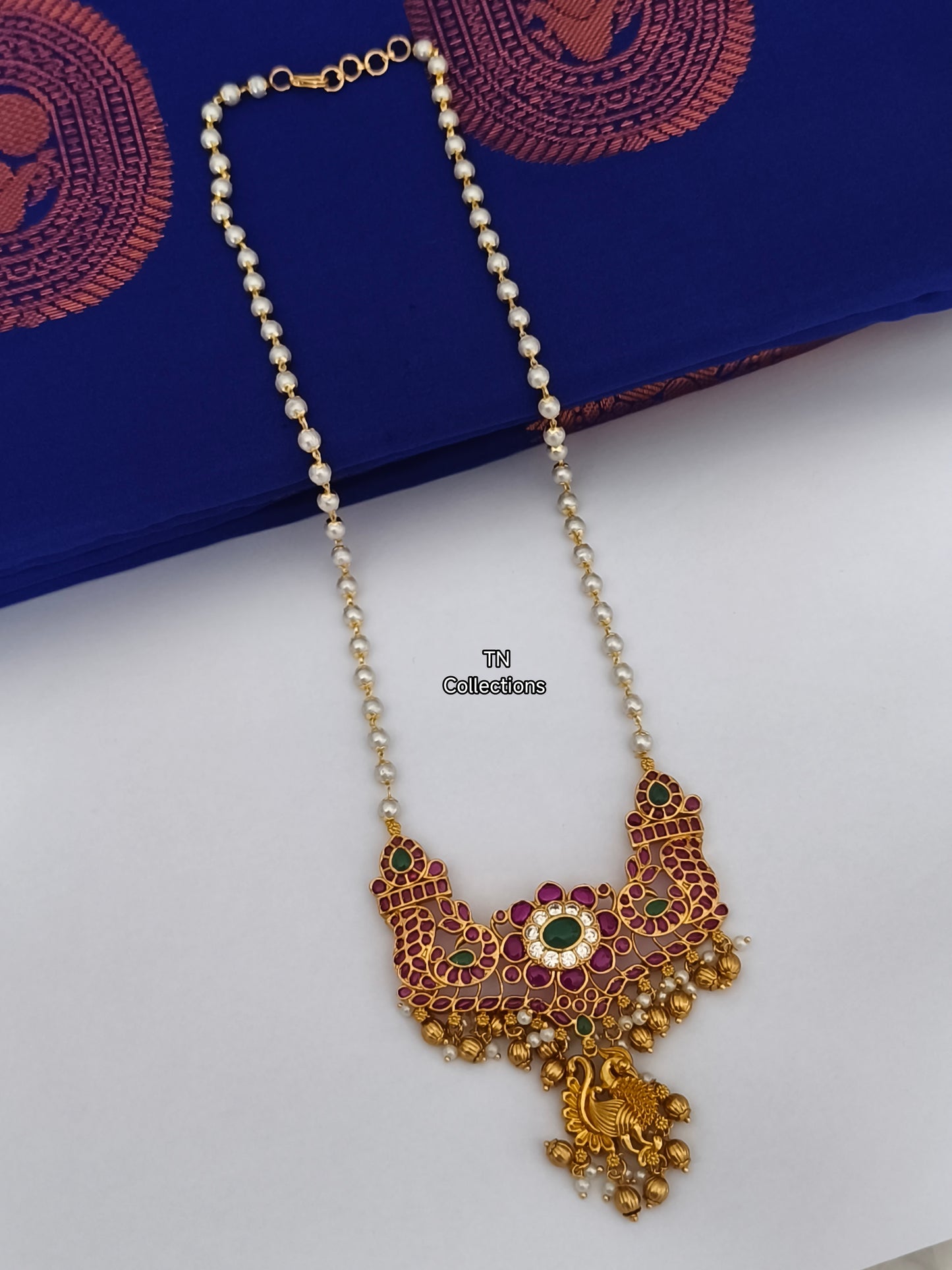 Matte Finish Real kemp Beaded Necklace