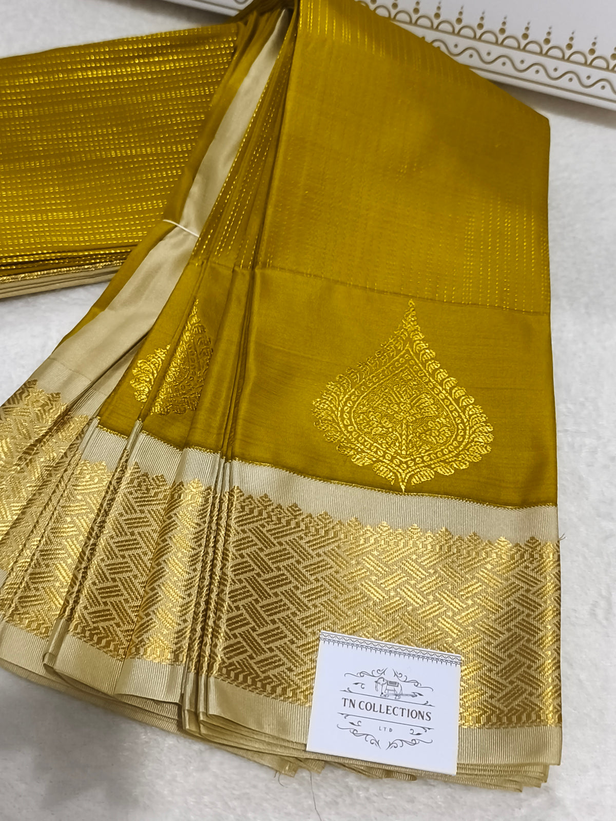Premium kanchi semi silk saree
