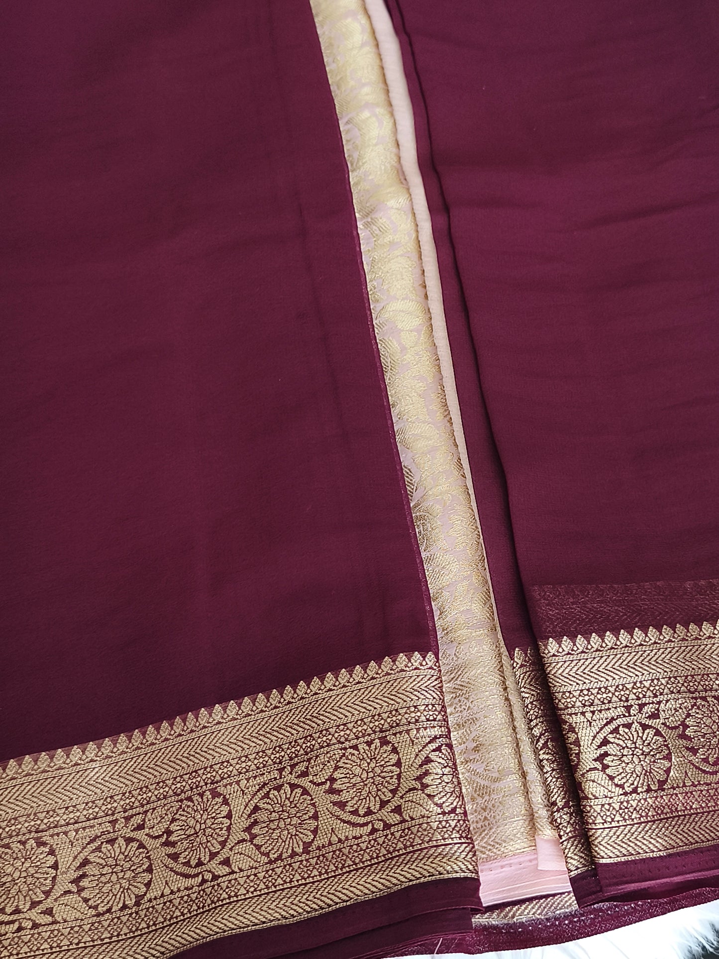 Trendy Chiffon Georgette Saree