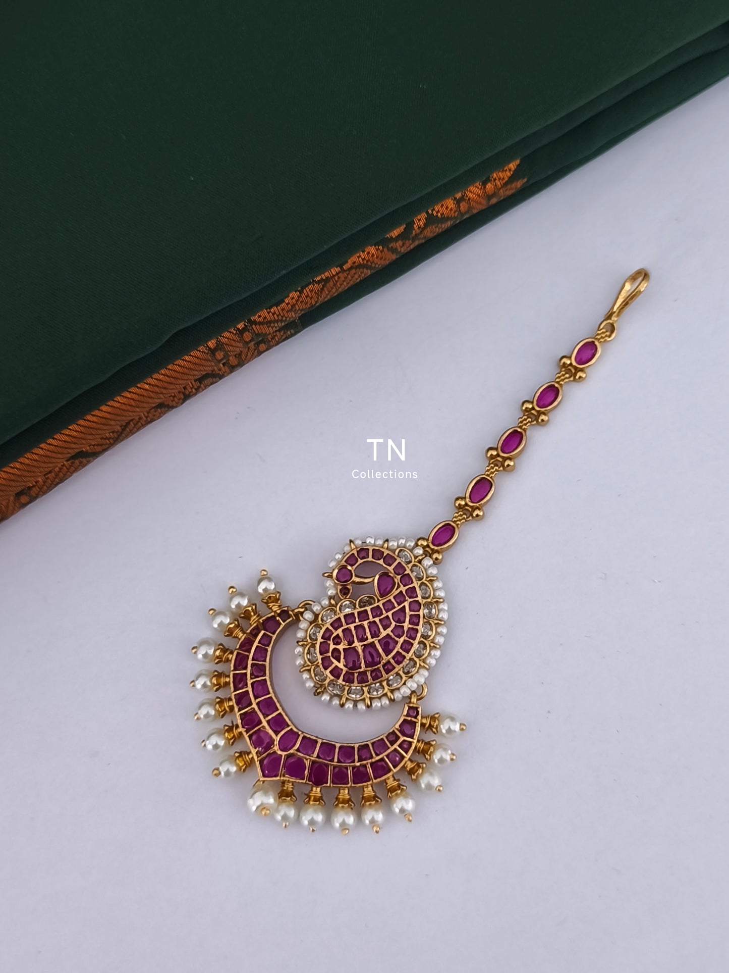 Antique Polish Mango Design kemp stone Tikka (Ruby)