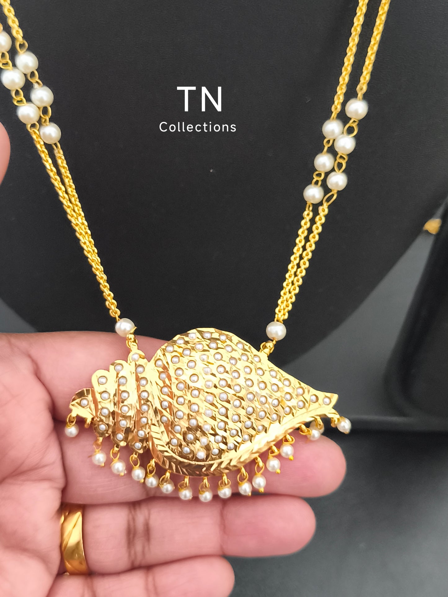 Traditional Sangu Pathakkam with Attigai Semi Bridal Set Micro gold plated