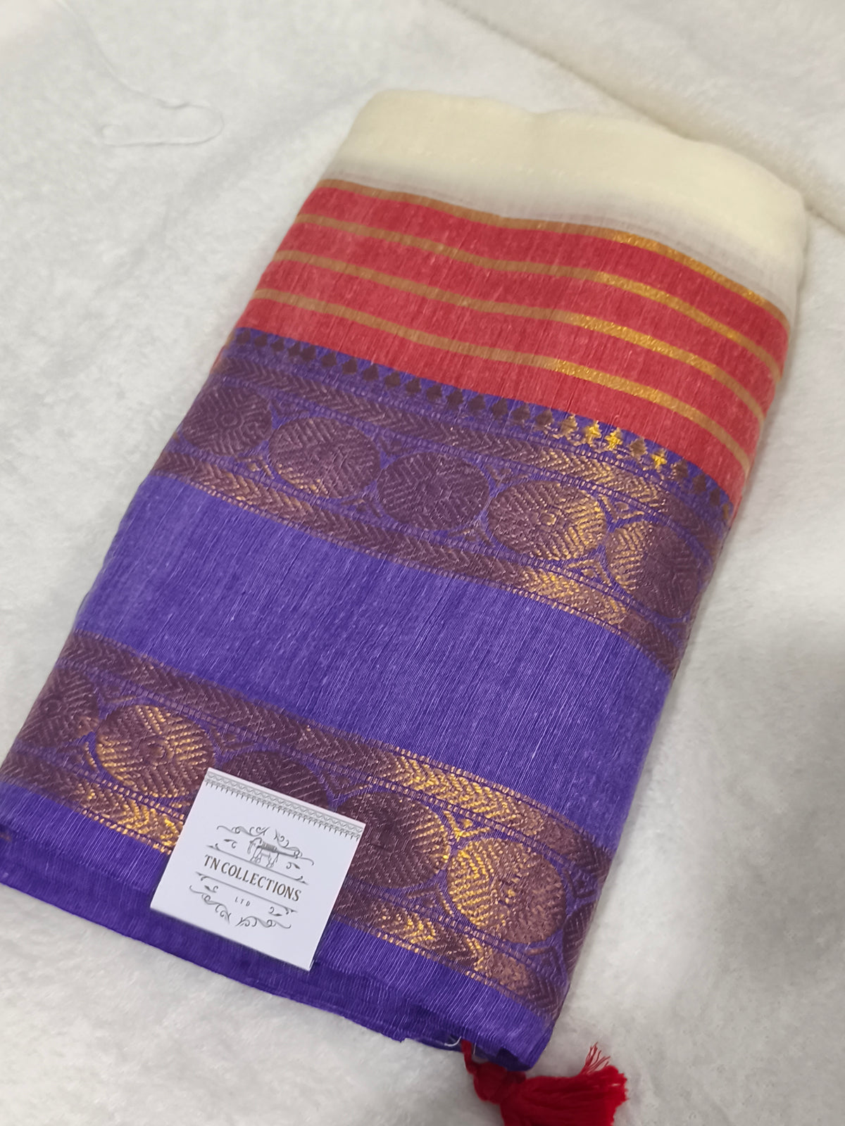 Kerala Special Mul Cotton Saree with Kanchi Border