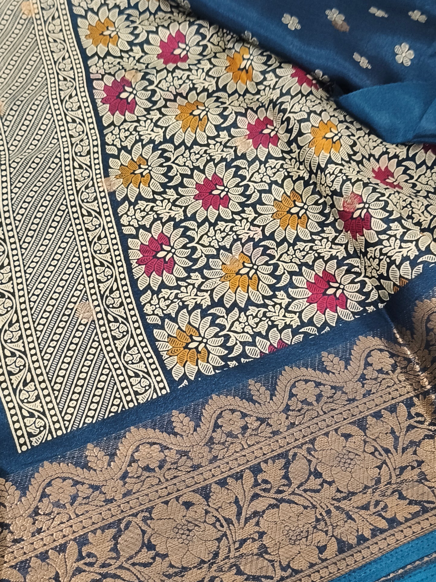 Soft Georgette saree (Blue)