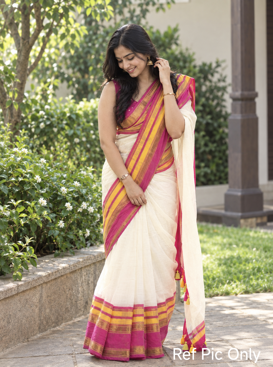 Kerala Special Mul Cotton Saree with Kanchi Border