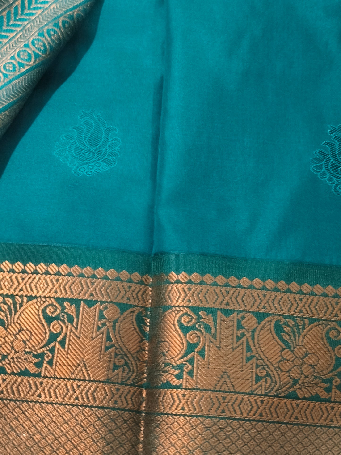 Korvai Premium soft silk saree