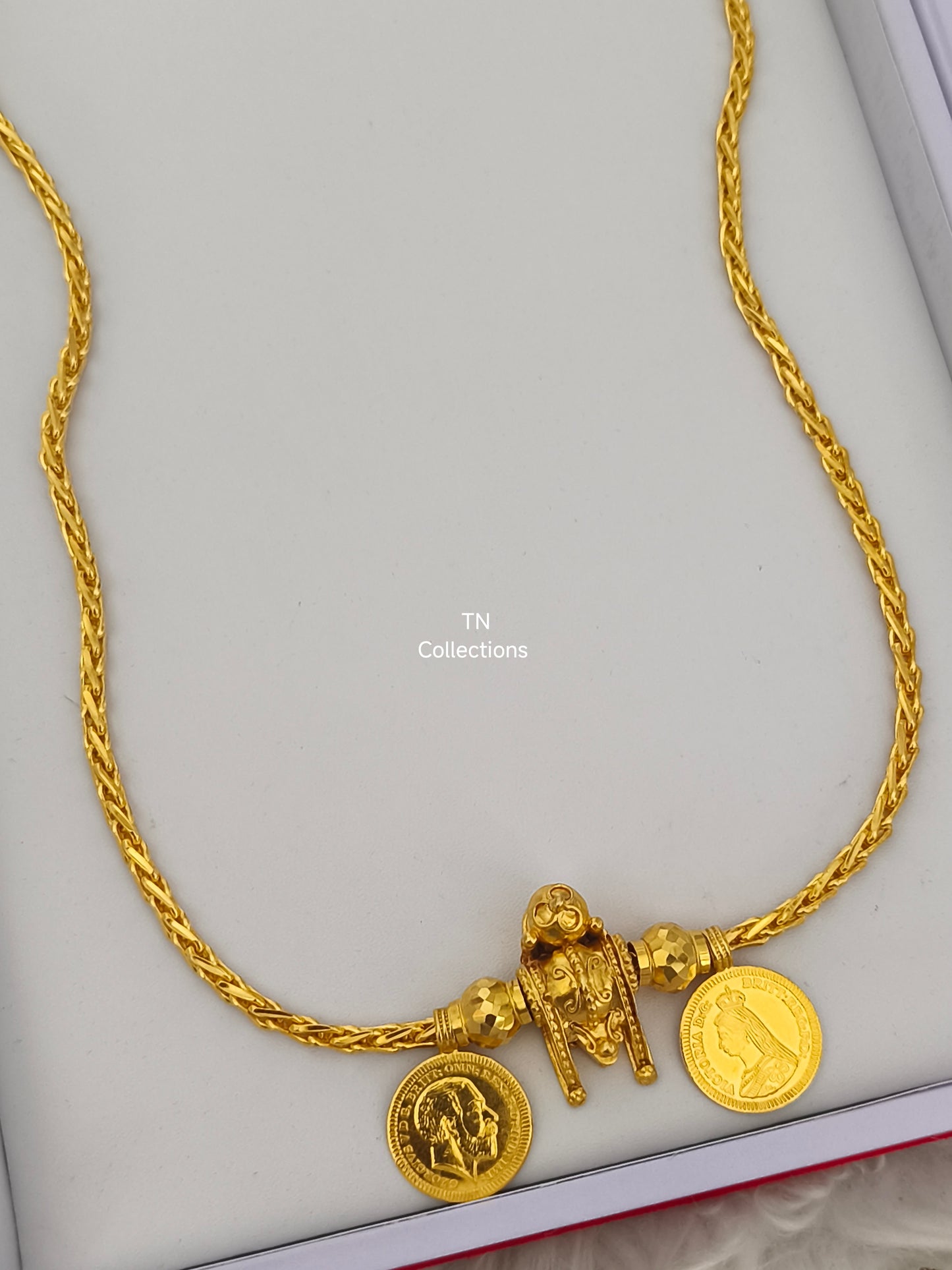22ct Gold plated Traditional Star Thalikodi with kombu thali