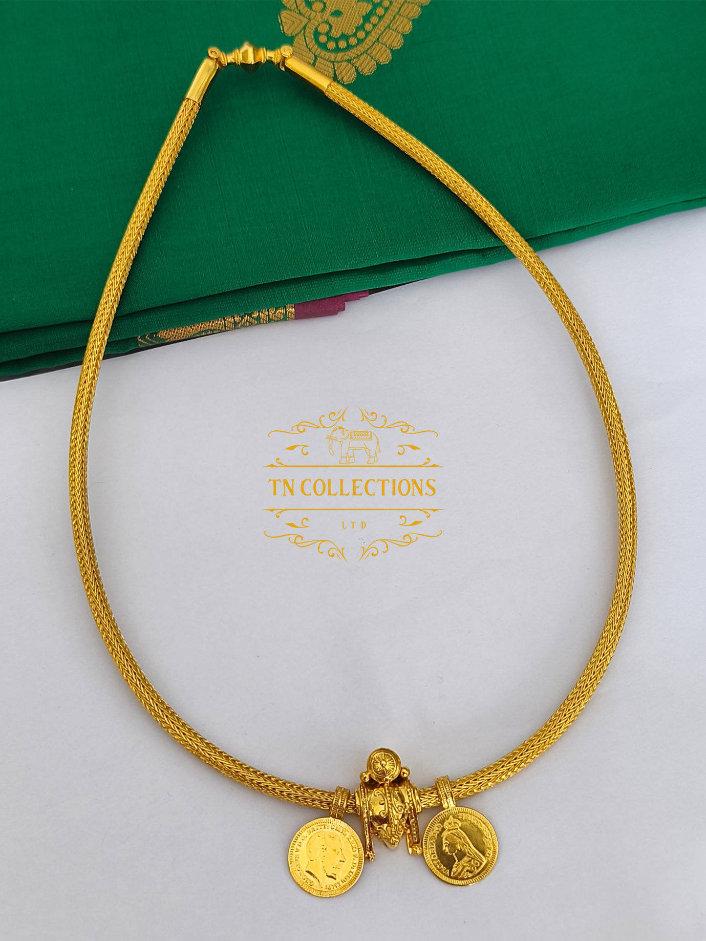 22ct Gold plated Traditional Vaira Thalikodi with kombu thali (Unscrewable Clasps)