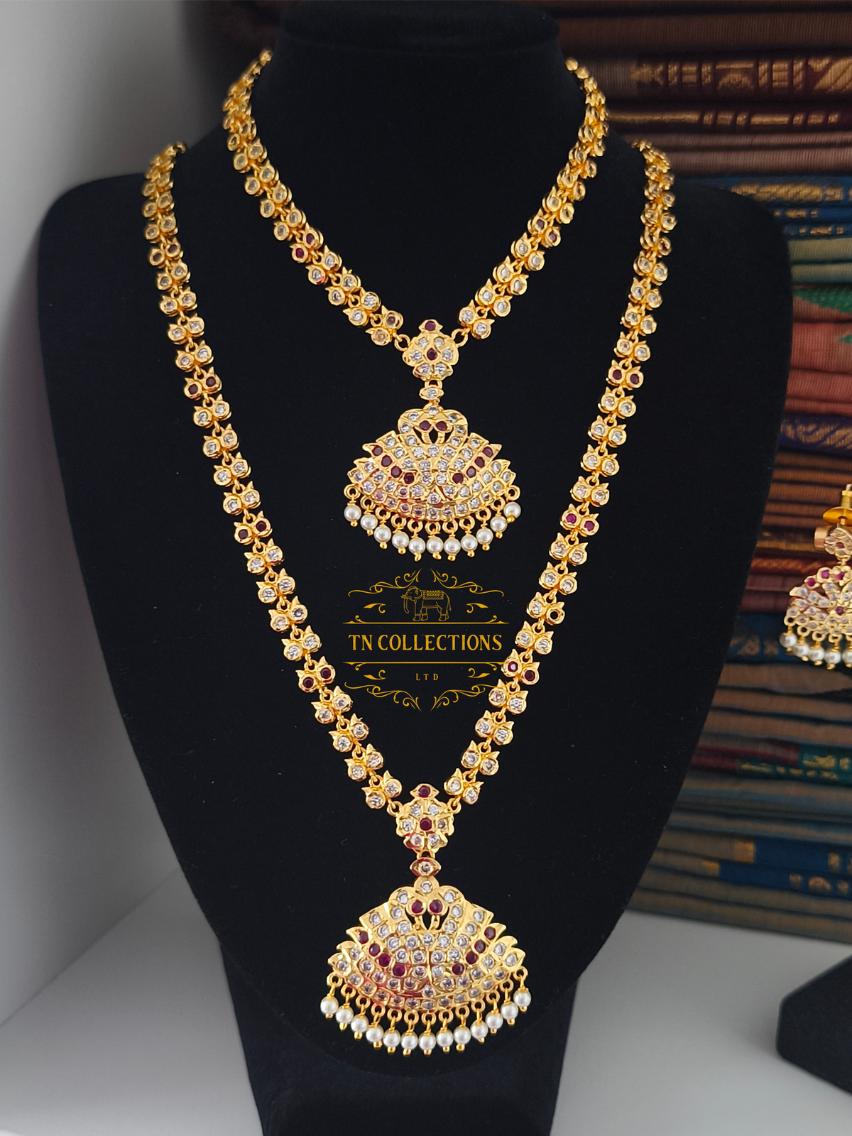 Gold Polish Trendy Semi Bridal Set