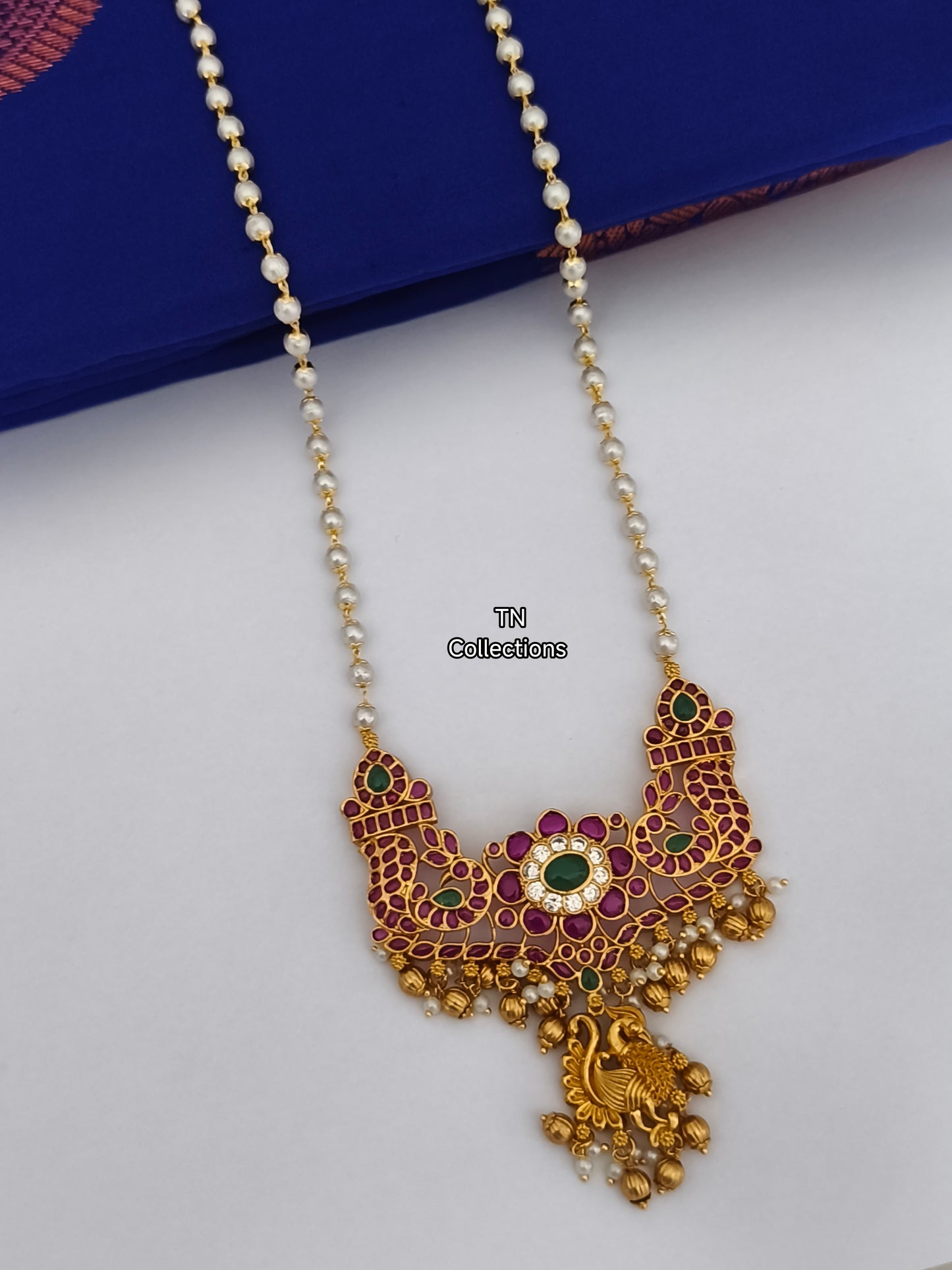Matte Finish Real kemp Beaded Necklace
