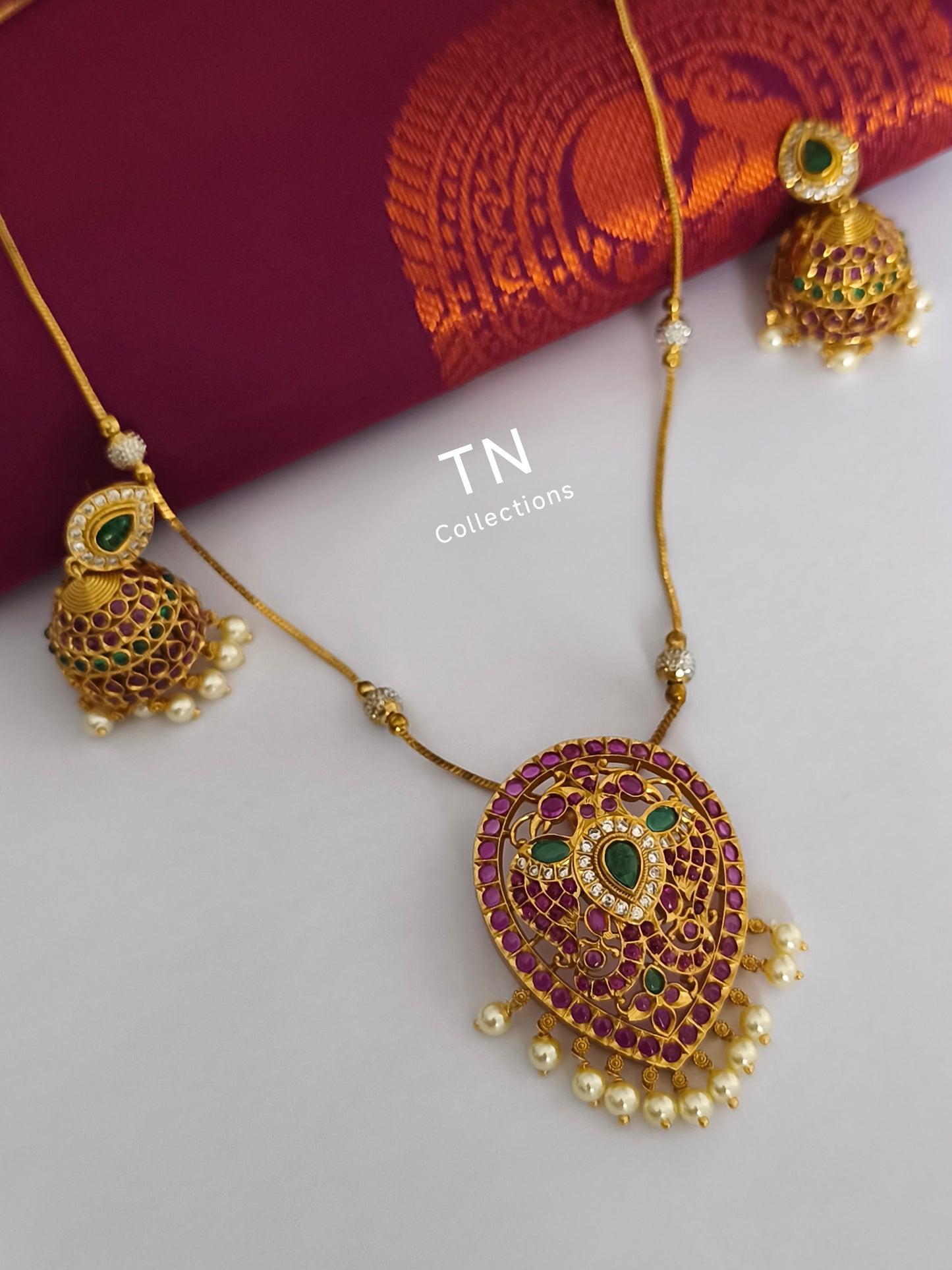 Antique Finish Real kemp Necklace set