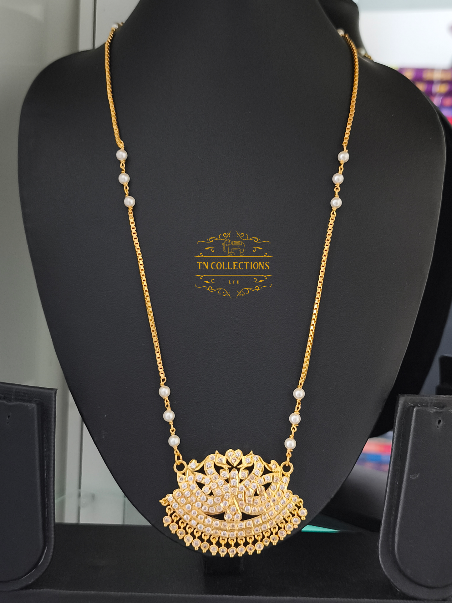 Micro Gold plated Traditional Pathakkam( Full White stones)