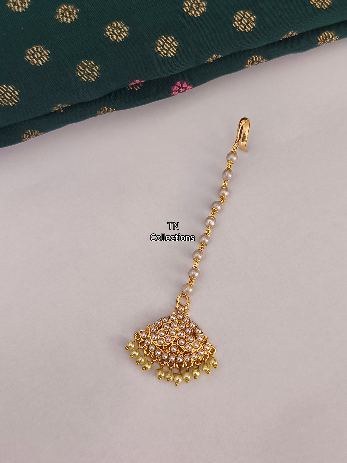 Micro gold plated Shell pearl Tikka