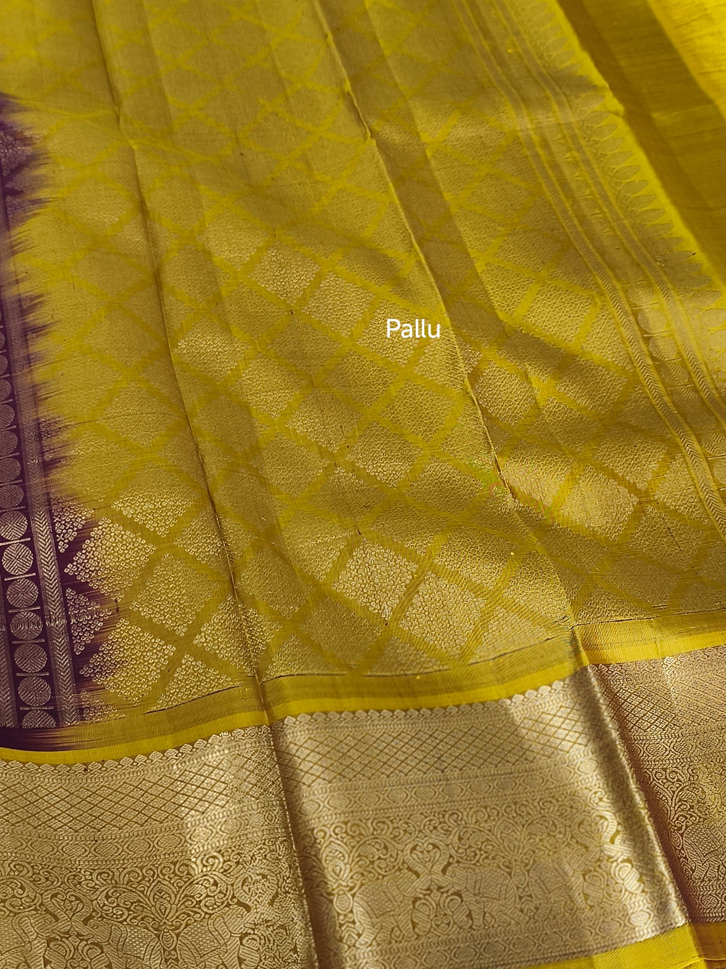 Pure Handloom Kanchipuram Silk Saree (Burgundy)