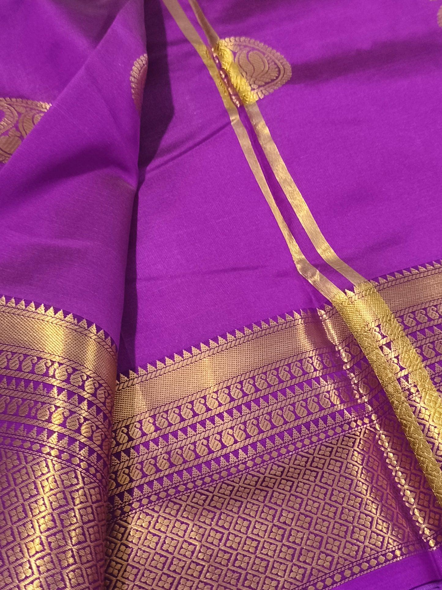 Luxury Semi Soft Silk Saree (Lavender)